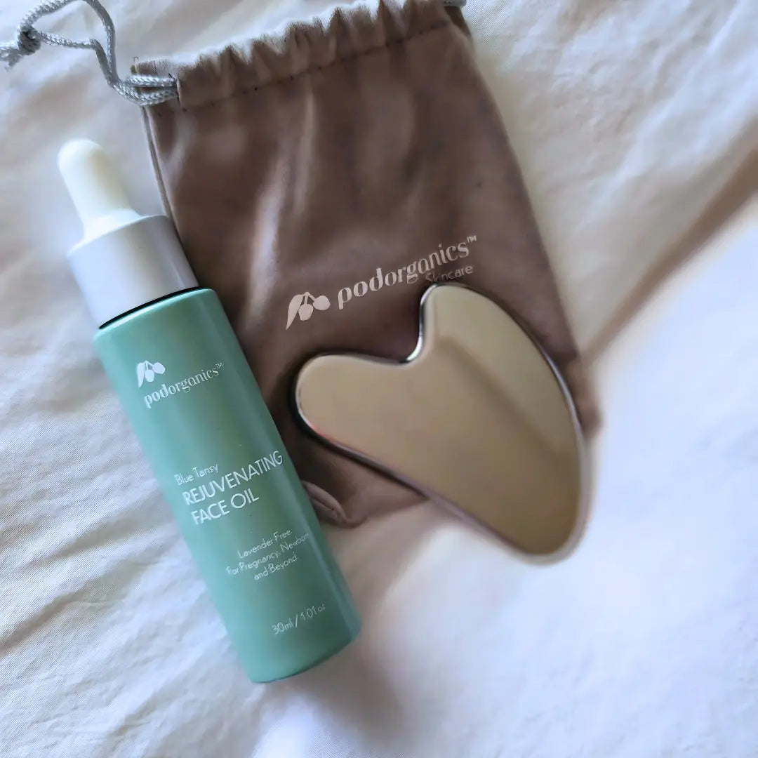 Antioxidant-rich face oil
